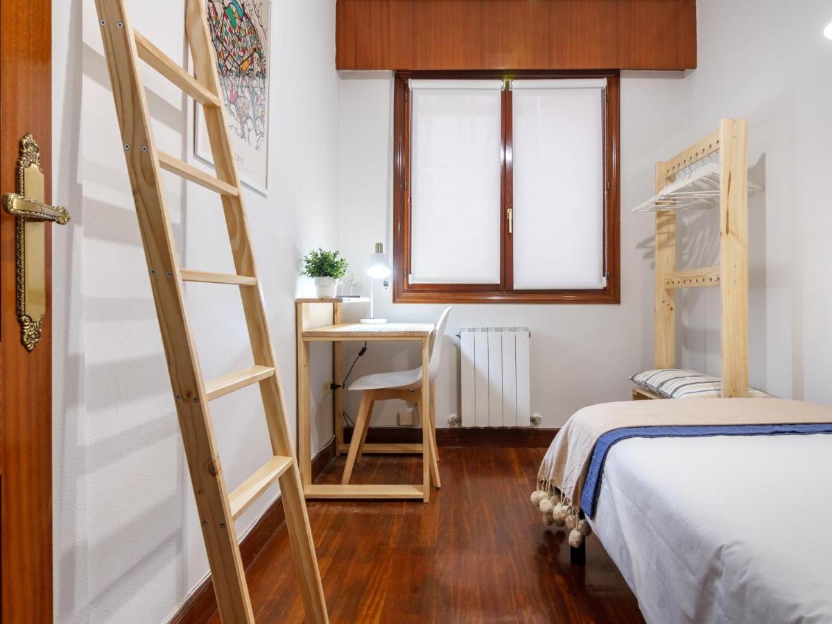 Amplio Y Recien Reformado En Indautxu Appartement Bilbao Buitenkant foto