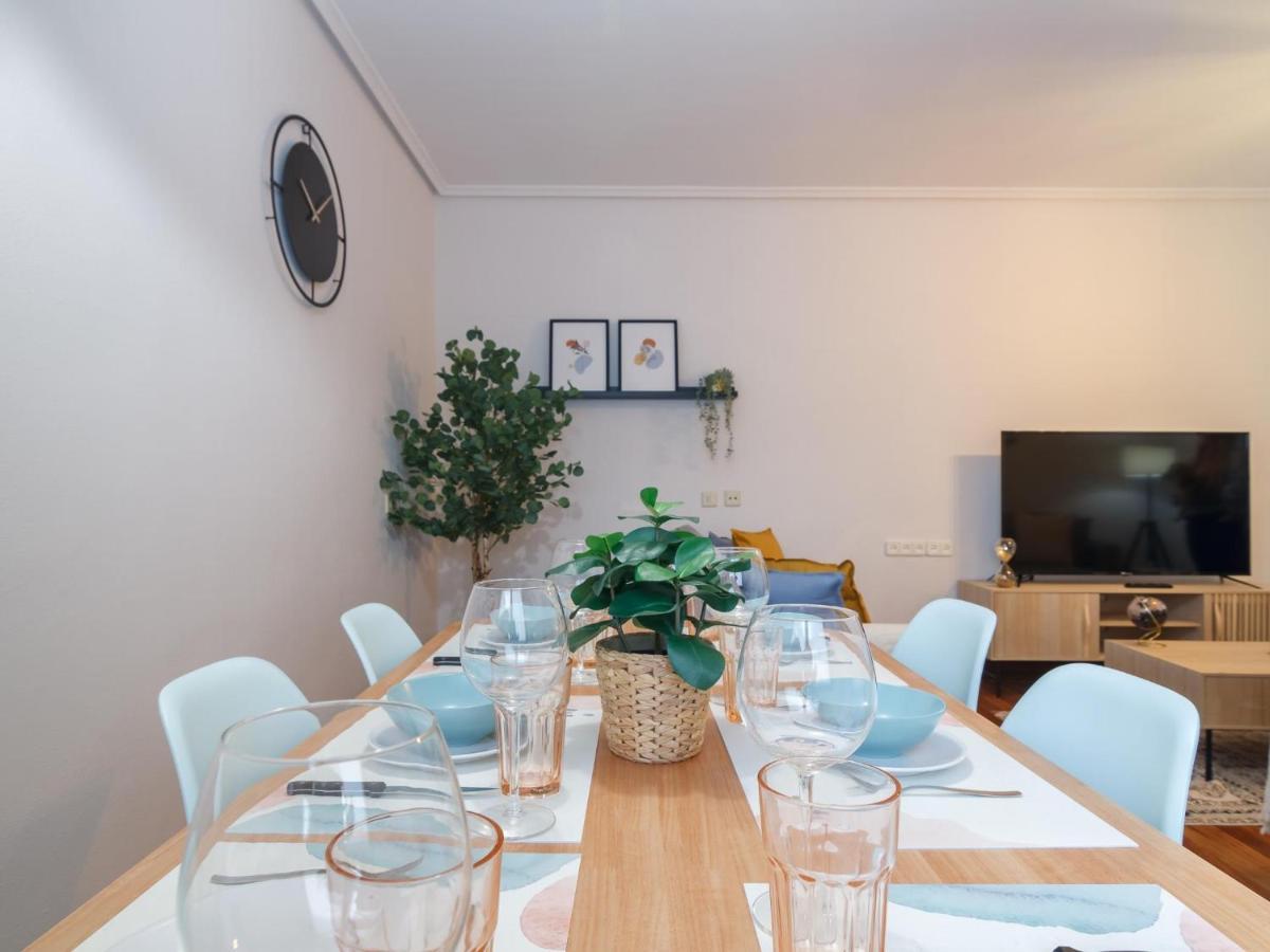 Amplio Y Recien Reformado En Indautxu Appartement Bilbao Buitenkant foto